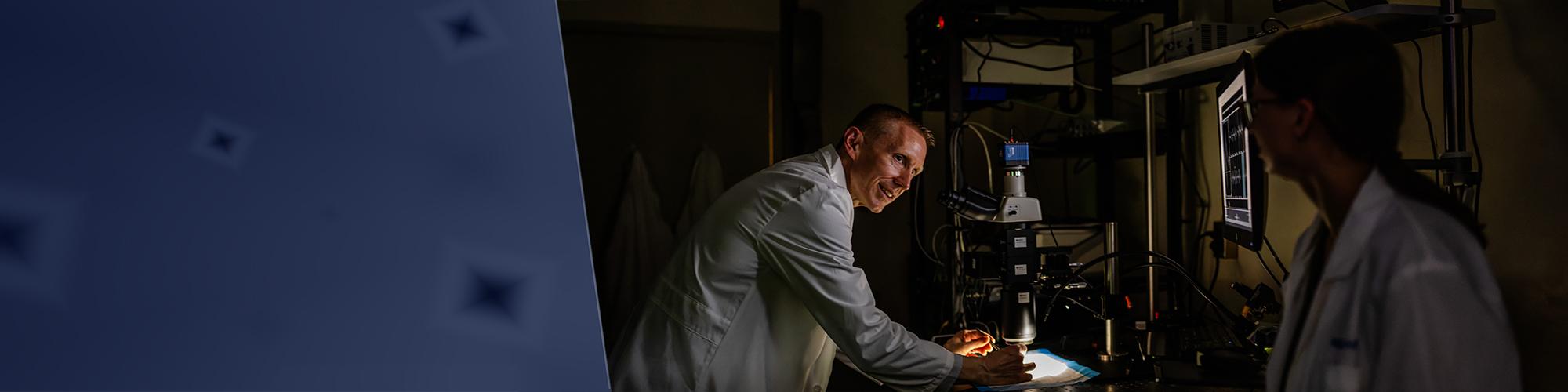 Dr. Jordan Williams researching in NeMO Lab, Marquette-MCW Joint Department of Biomedical Engineering