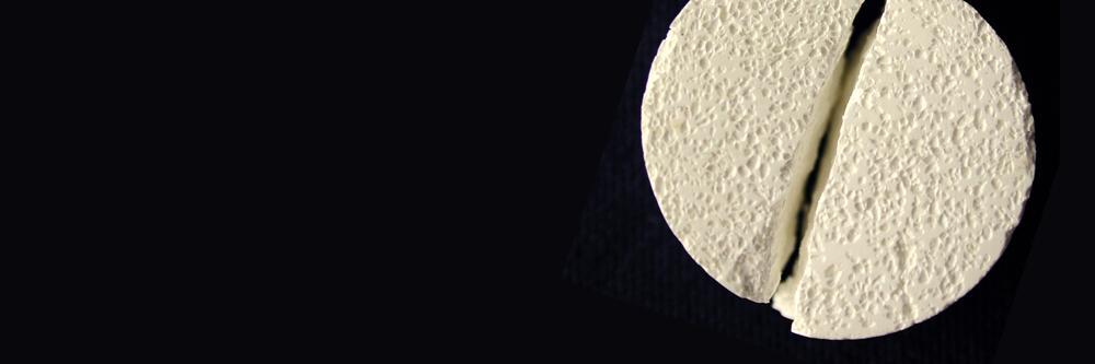 Ceramic biomaterial