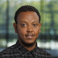 Headshot of Yisak Dereje Asefa