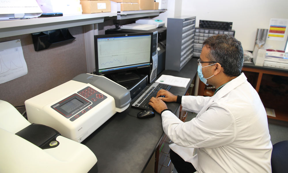 Dr. Amit Joshi working in Nanomedicine and Image-Guided Interventions Laboratory