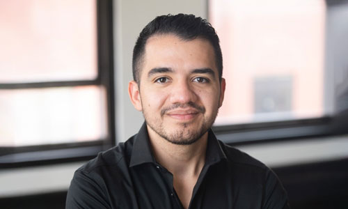Dr. Efrain Torres